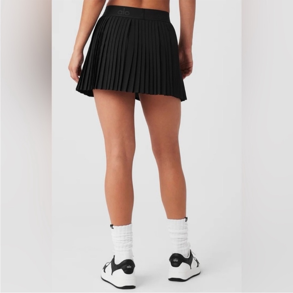 ALO Yoga Aces Tennis Pleated Skirt Black XS excellent condition - Picture 5 of 8